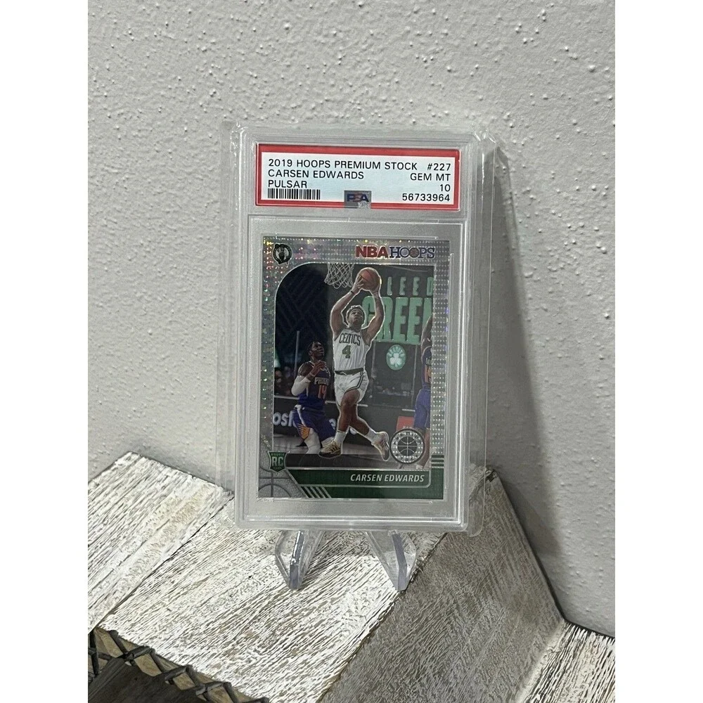 2019 Hoops Premium Stock Carsen Edwards #227 Silver Pulsar Rookie RC PSA 10
